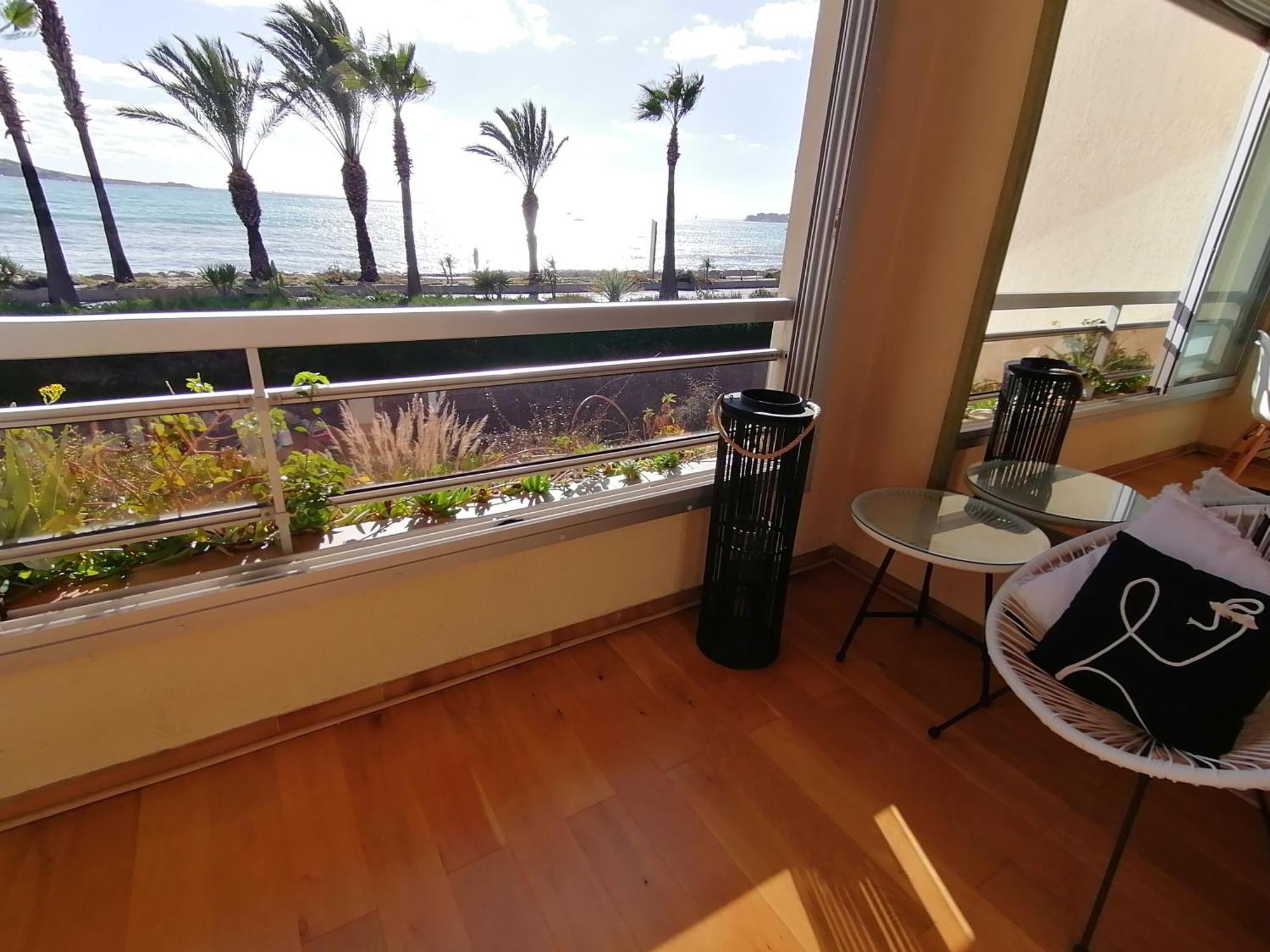 "Le Palmier Dore", Cosy T3 A 3 Minutes A Pied Des Plages, Parking Et Clim Sanary-sur-Mer Exteriér fotografie