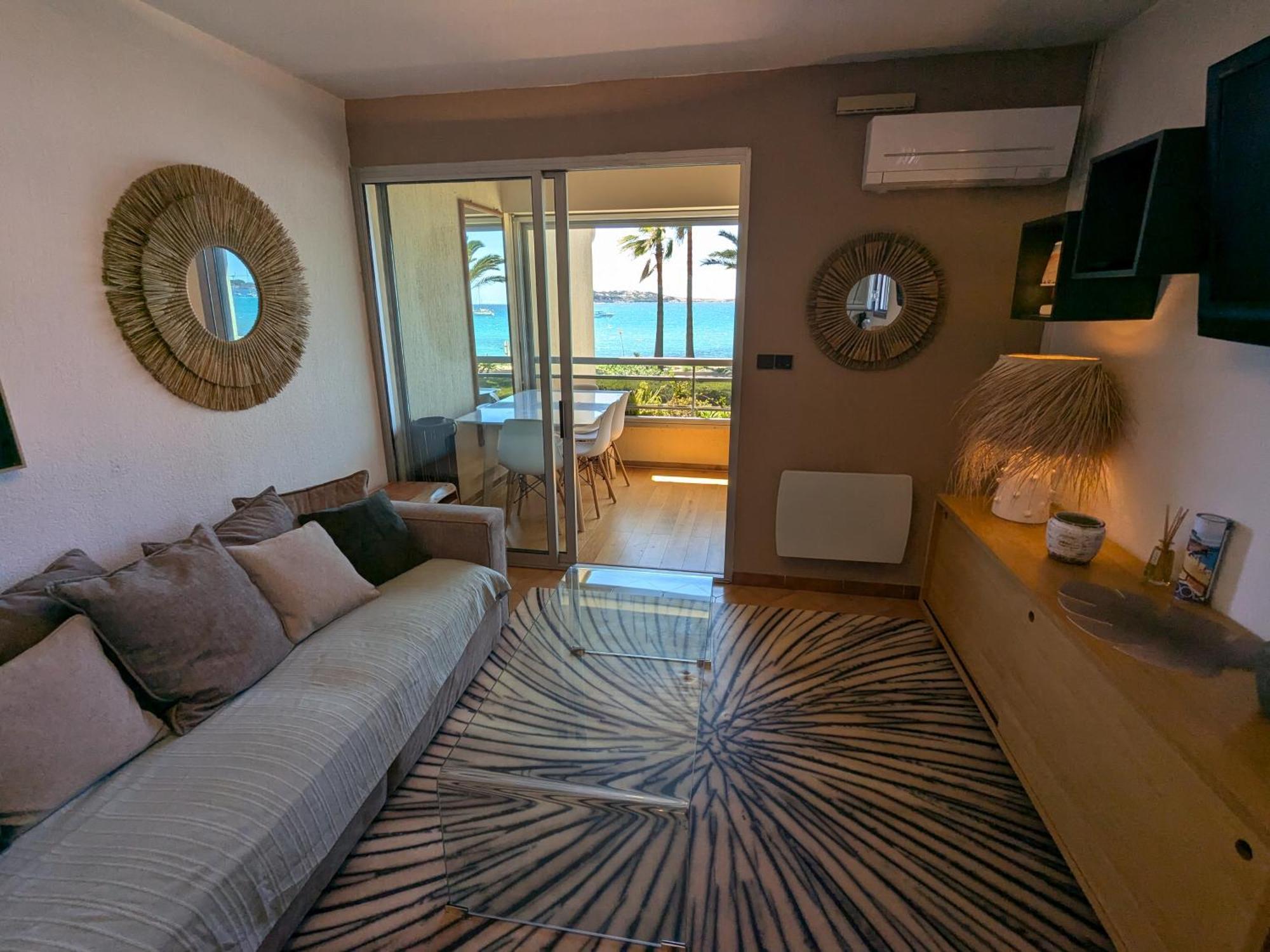 "Le Palmier Dore", Cosy T3 A 3 Minutes A Pied Des Plages, Parking Et Clim Sanary-sur-Mer Exteriér fotografie