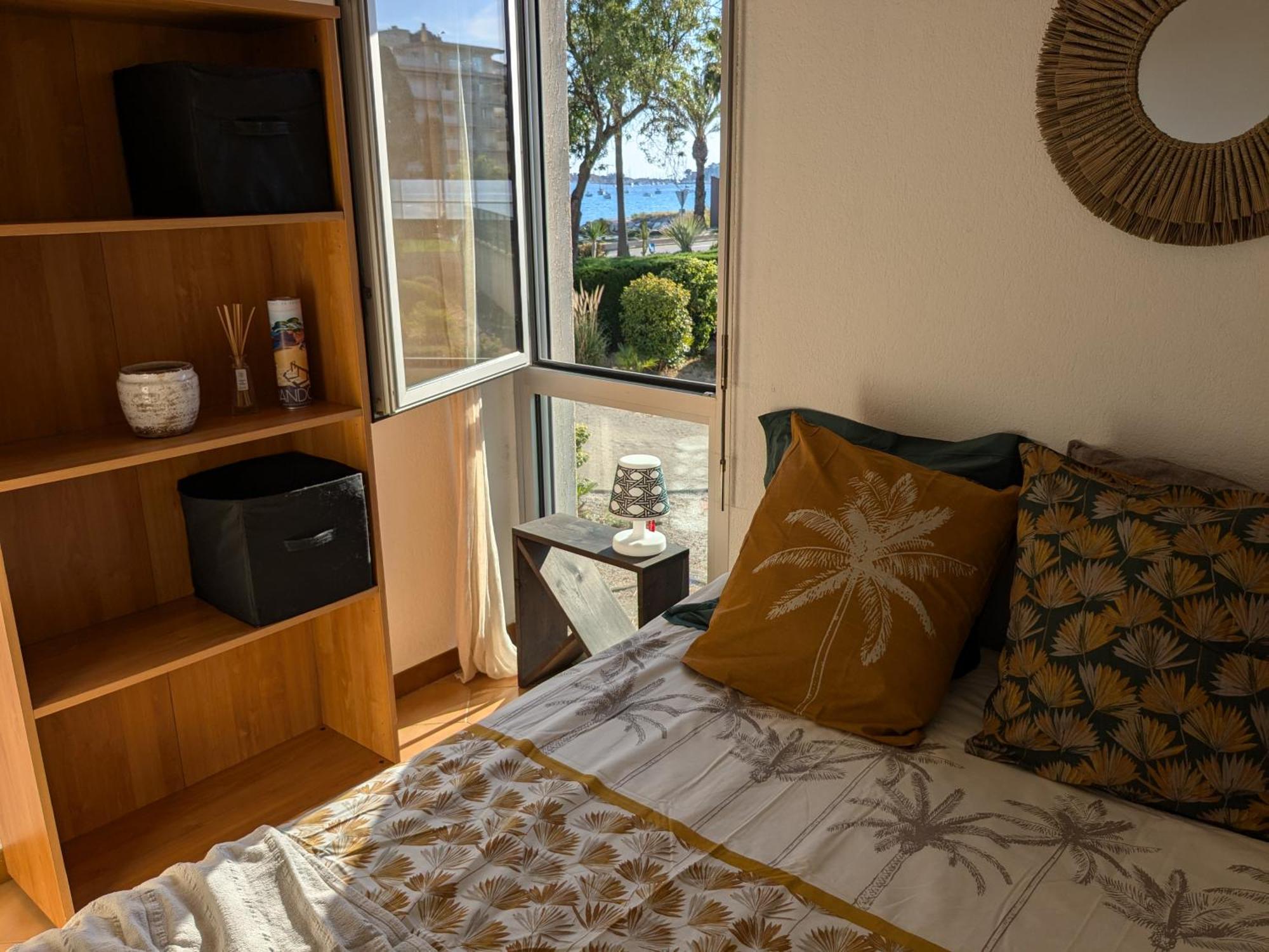 "Le Palmier Dore", Cosy T3 A 3 Minutes A Pied Des Plages, Parking Et Clim Sanary-sur-Mer Exteriér fotografie