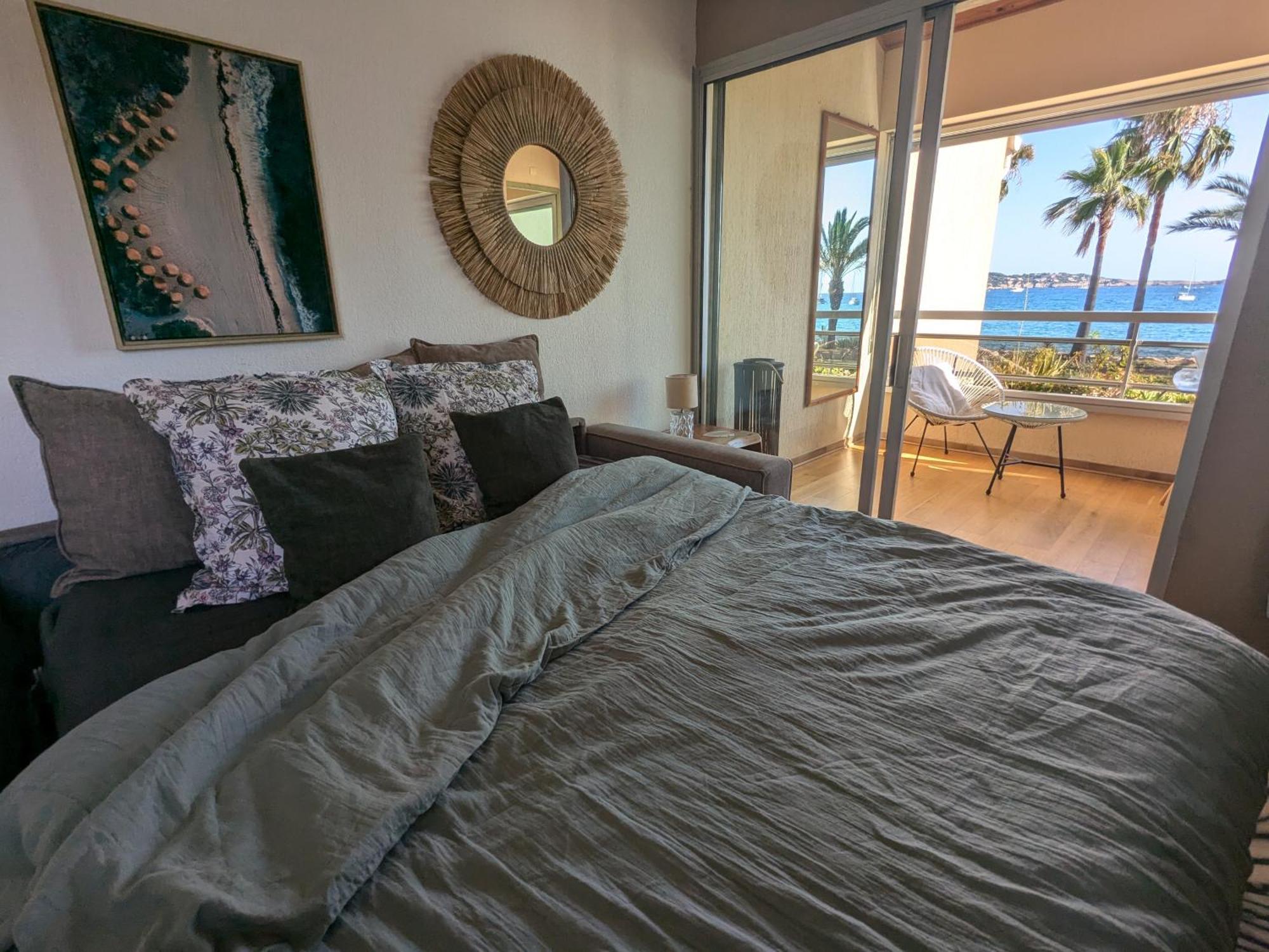 "Le Palmier Dore", Cosy T3 A 3 Minutes A Pied Des Plages, Parking Et Clim Sanary-sur-Mer Exteriér fotografie